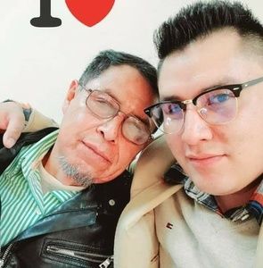 Meet your Posher, Efrain